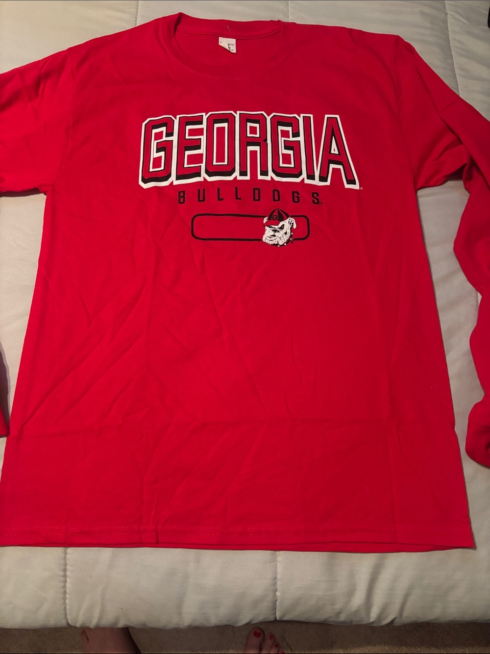Men’s Long-Sleeve Georgia Bulldogs Tee - Red size Medium new